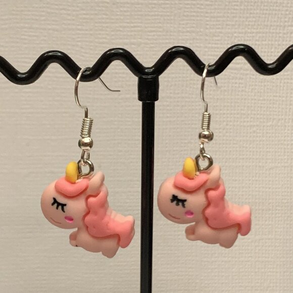 Unicorn Earring, Silly Animal Earring, Unicorn Jewelry, Gift Idea, Unicorn Charm - Picture 7 of 8